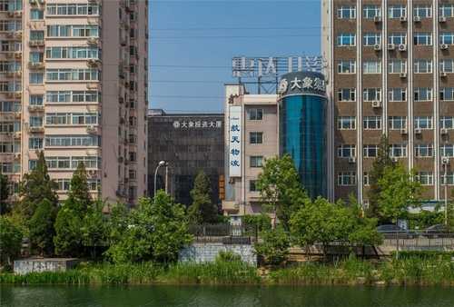 江苏宾馆玻璃门门夹